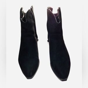 Elegant Black Ankle Booties